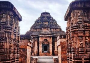 Best tourist places in Odisha- Konark